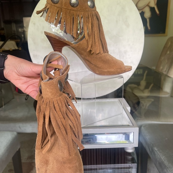 Sexy Boho guess women’s sandals - Picture 3 of 3